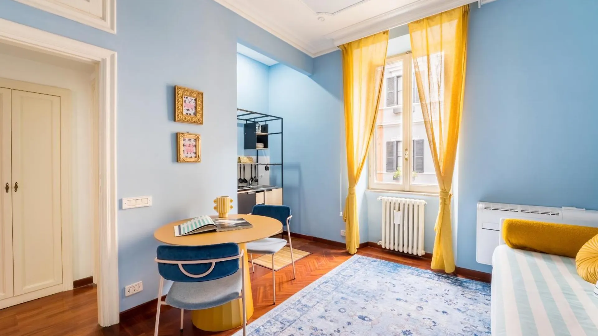 Lejlighed Casa Tudor, Charmy Eccentric Flat In Piccola Londra 10 Min From City Center
